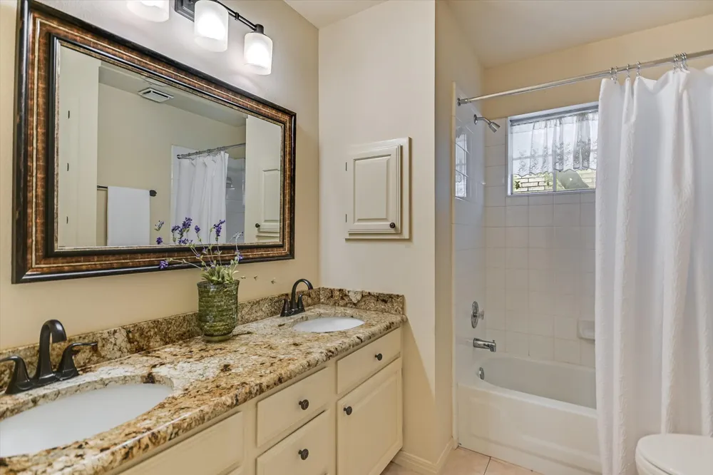 901 Rock Spring Cove Round Rock, TX 78681