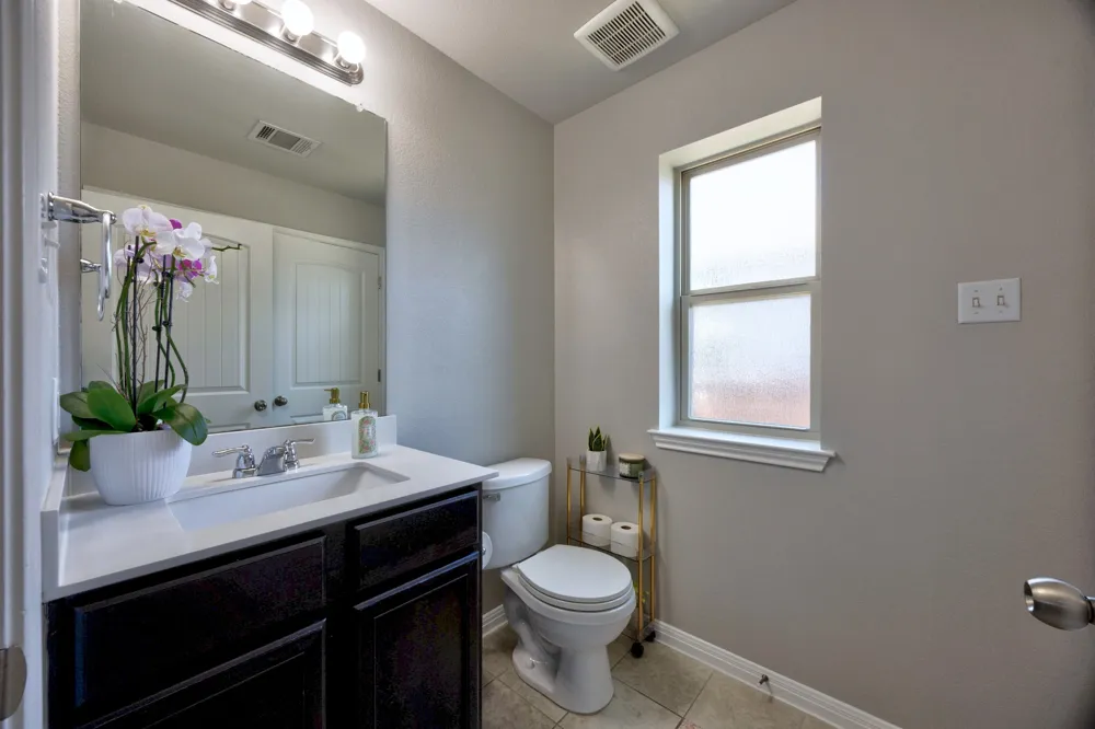 444 S Brook Drive Leander, TX 78641