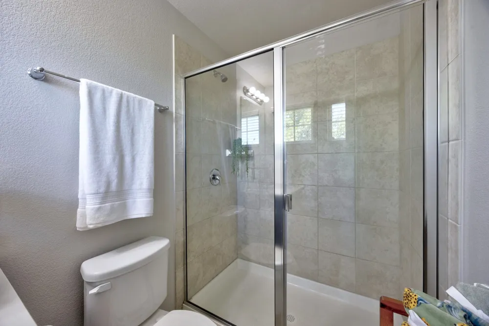 444 S Brook Drive Leander, TX 78641