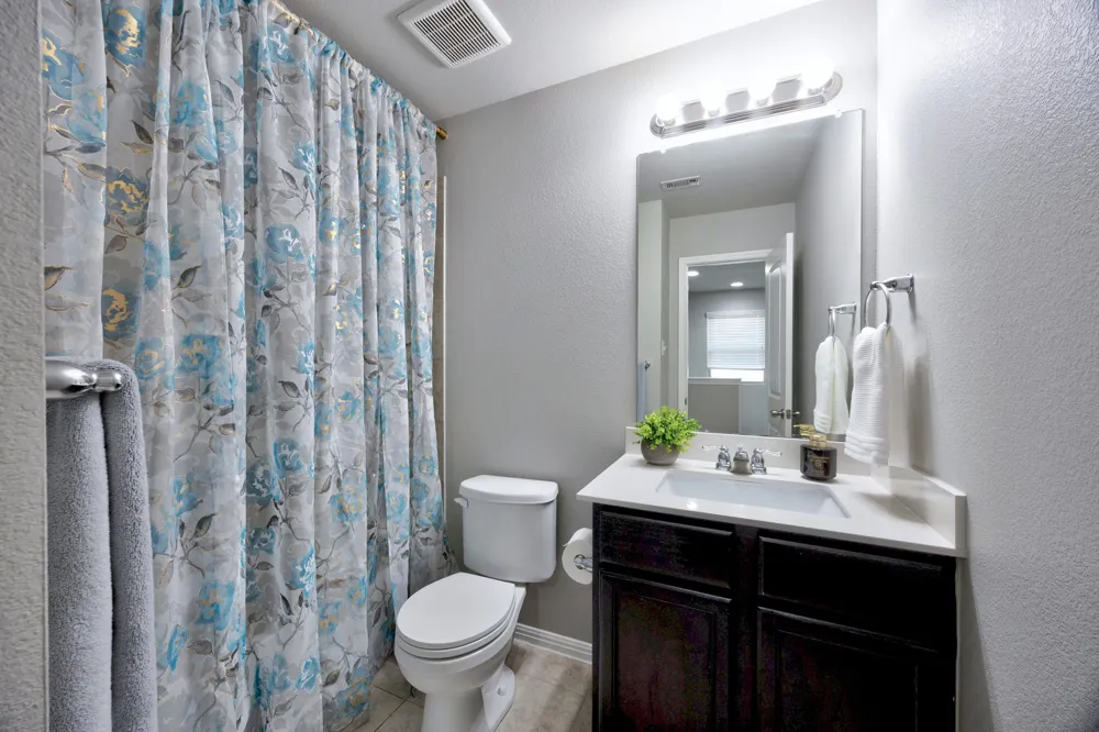 444 S Brook Drive Leander, TX 78641