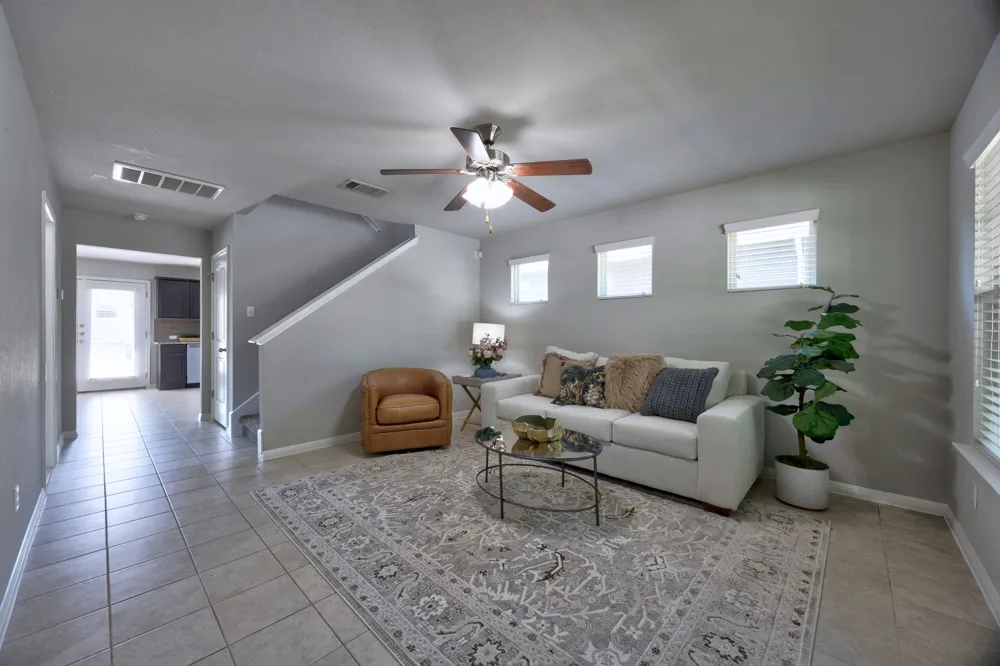 444 S Brook Drive Leander, TX 78641