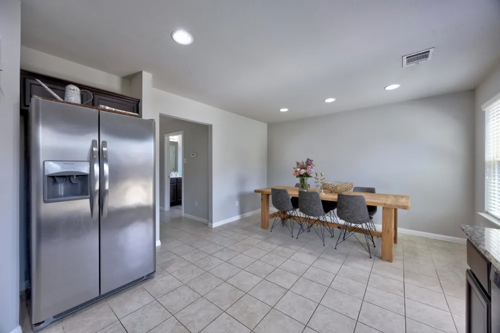 444 S Brook Drive Leander, TX 78641
