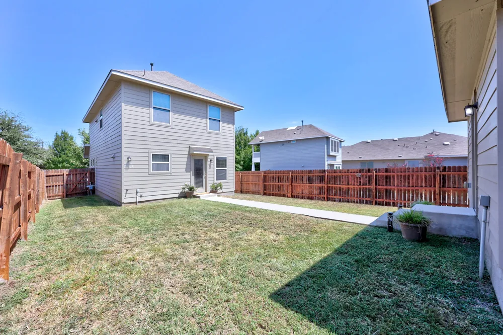 444 S Brook Drive Leander, TX 78641
