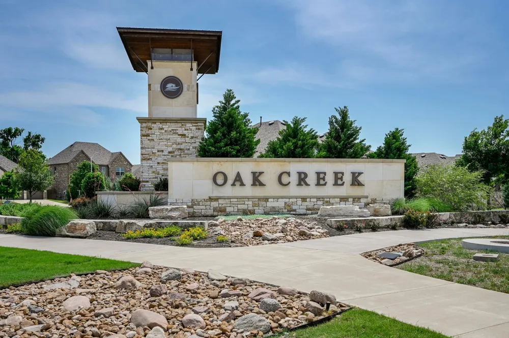 444 S Brook Drive Leander, TX 78641