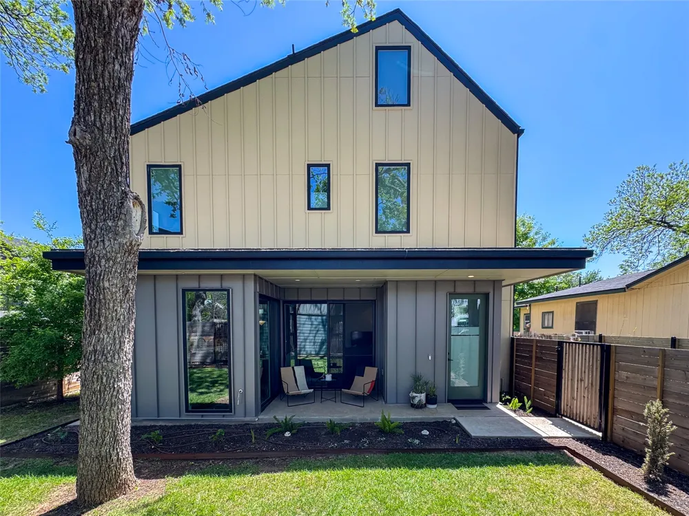 619 Tillery Street #A Austin, TX 78702