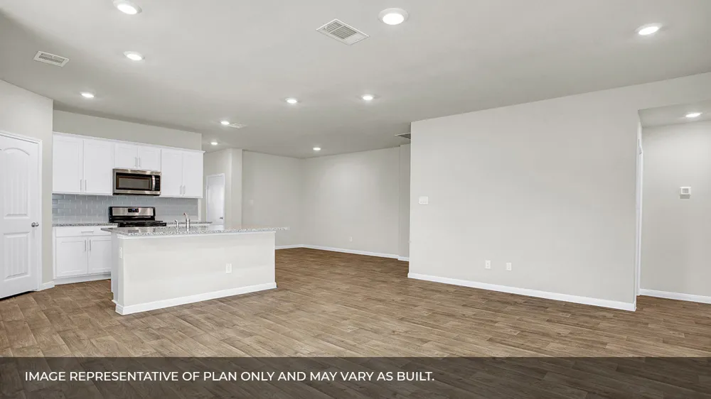 12113 Silverston Tree Bend Mustang Ridge, TX 78610