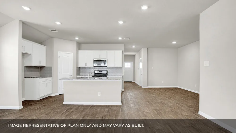 12113 Silverston Tree Bend Mustang Ridge, TX 78610