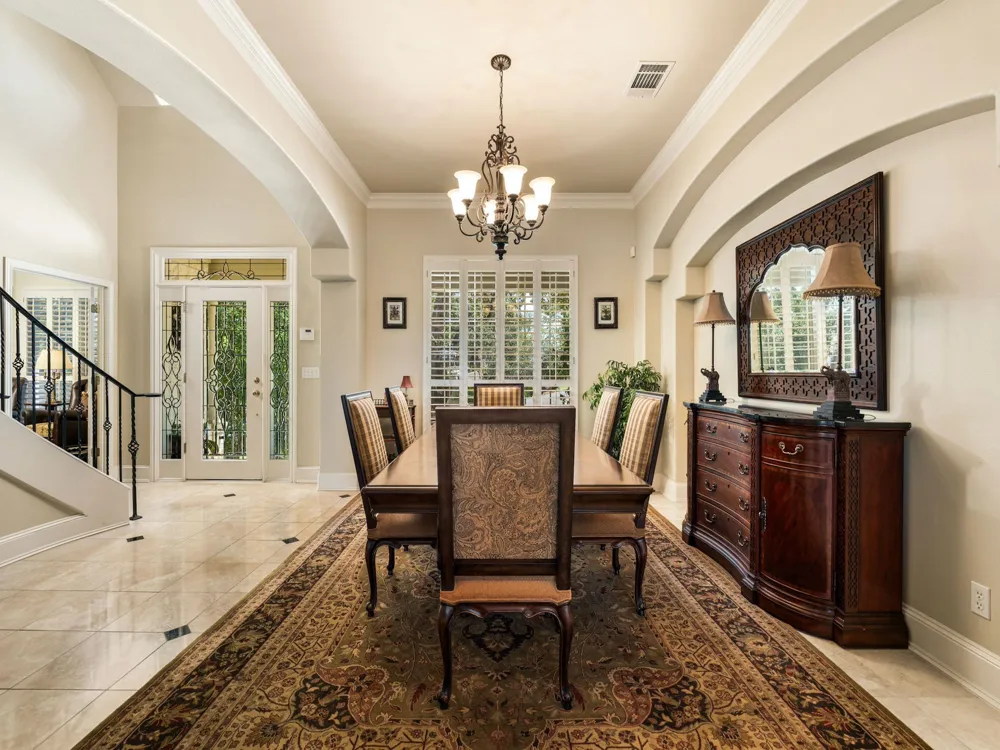 5708 Long Court Austin, TX 78730