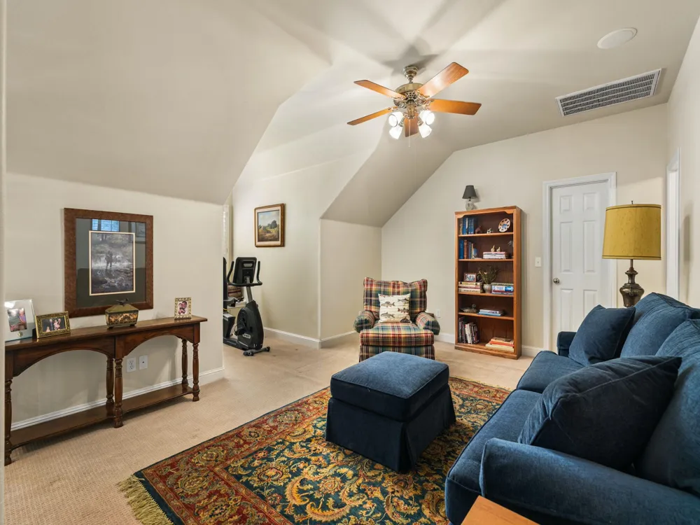 5708 Long Court Austin, TX 78730