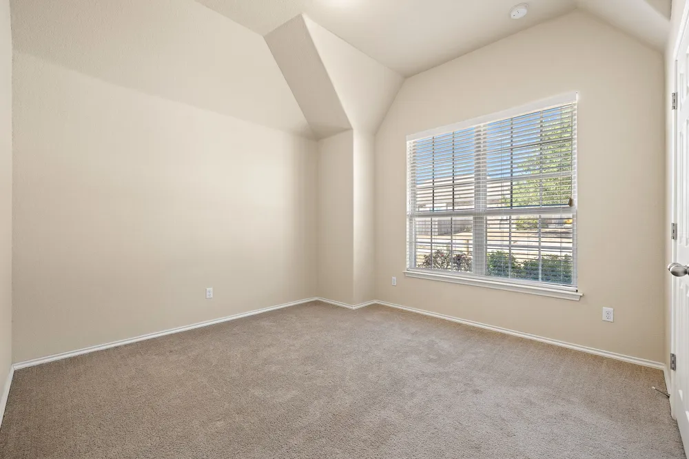 644 Peregrine Way Leander, TX 78641