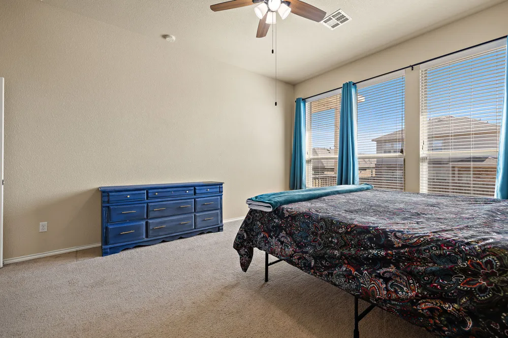 644 Peregrine Way Leander, TX 78641