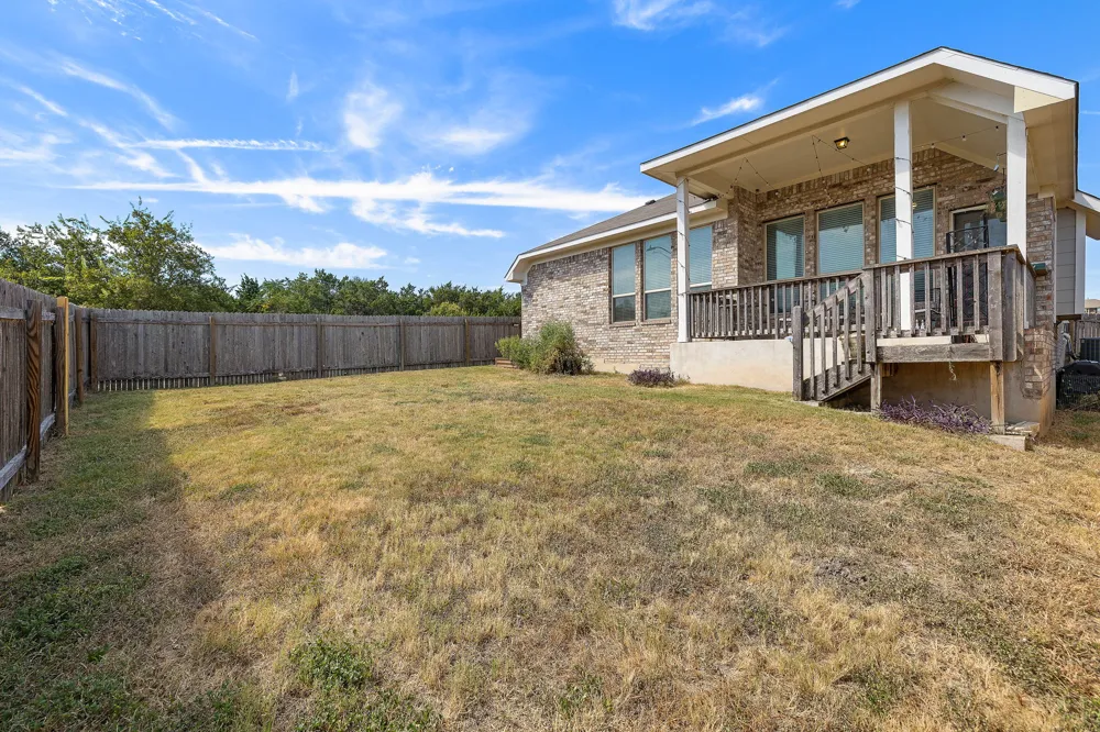 644 Peregrine Way Leander, TX 78641