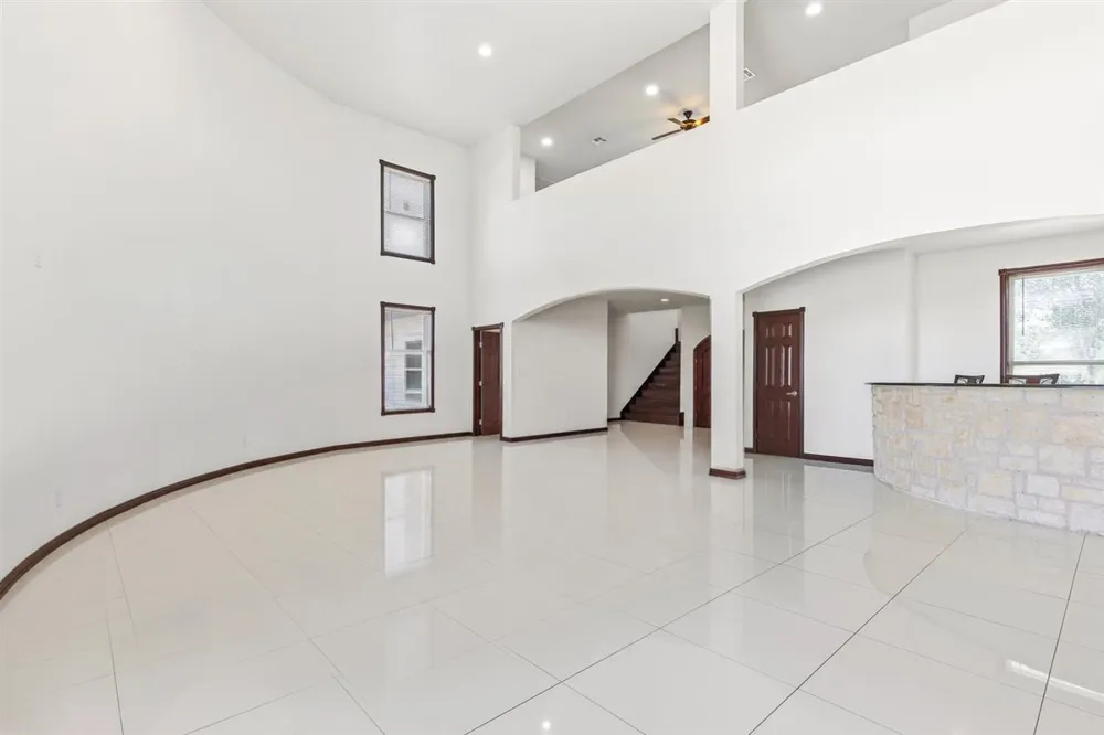 1206 Walter Hoffman Road Cedar Creek, TX 78612
