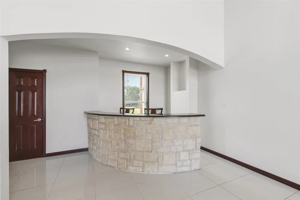 1206 Walter Hoffman Road Cedar Creek, TX 78612