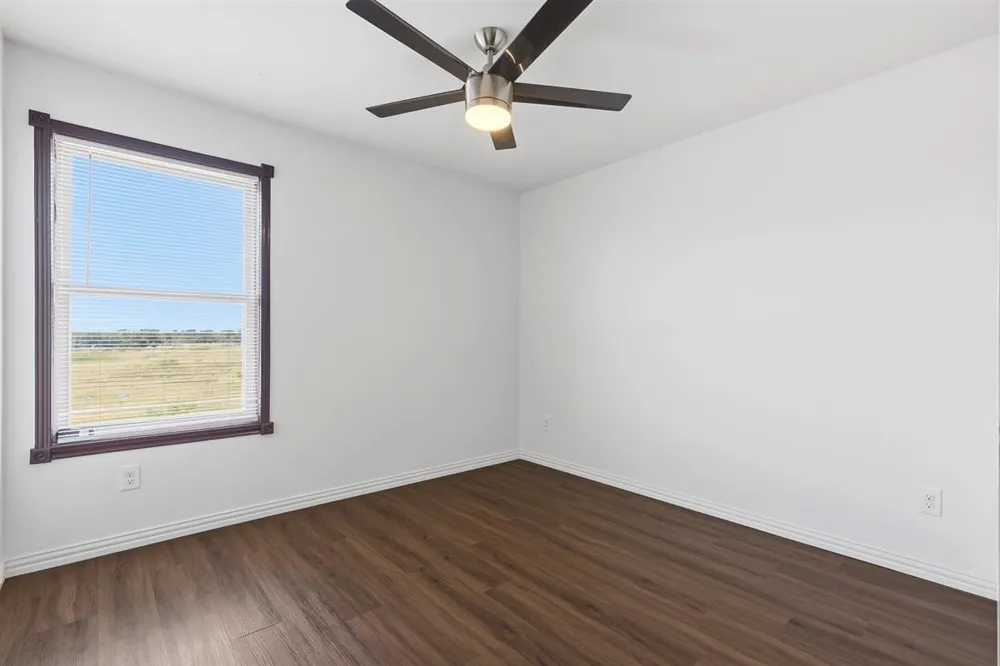 1206 Walter Hoffman Road Cedar Creek, TX 78612