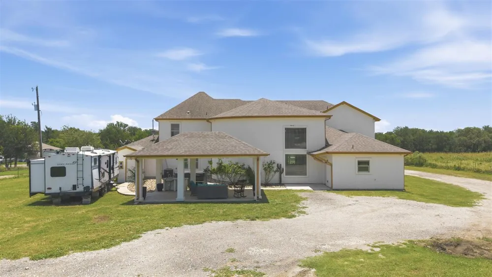 1206 Walter Hoffman Road Cedar Creek, TX 78612