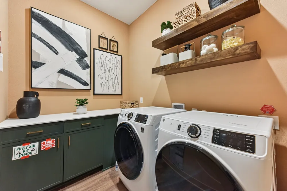 19501 Helens Catch Drive Pflugerville, TX 78660