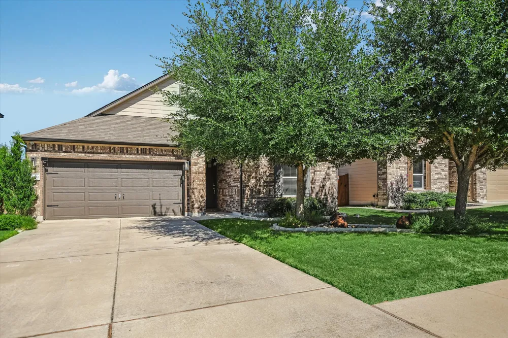 13820 Lyndon B Johnson Street Manor, TX 78653