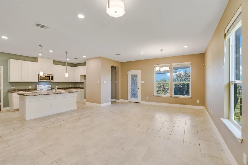 13820 Lyndon B Johnson Street Manor, TX 78653