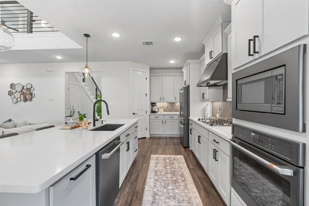 3136 Bravo Drive Leander, TX 78641