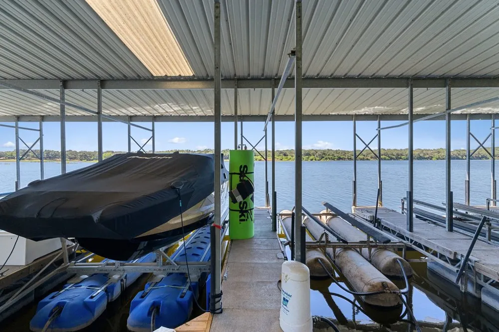 512 Harbor Drive #7 Spicewood, TX 78669
