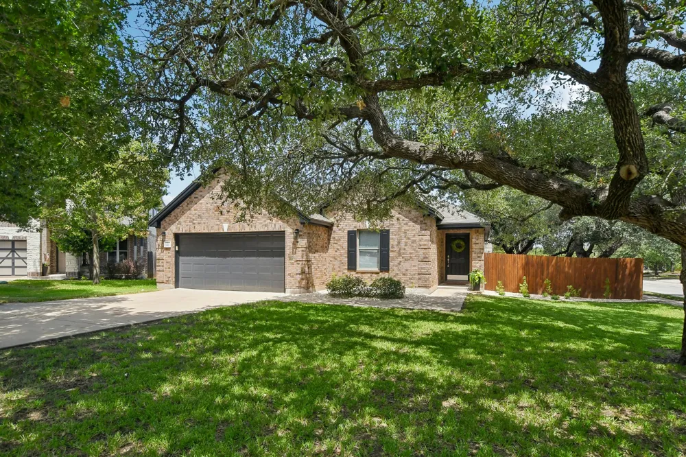 200 Thomas Cove Leander, TX 78641