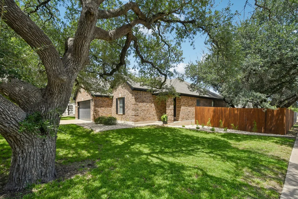 200 Thomas Cove Leander, TX 78641
