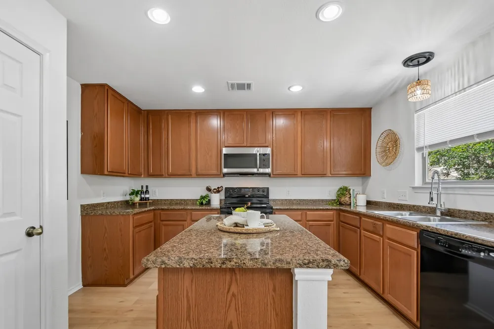 200 Thomas Cove Leander, TX 78641