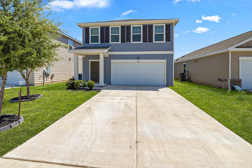 100 Waterbuck Loop Hutto, TX 78634