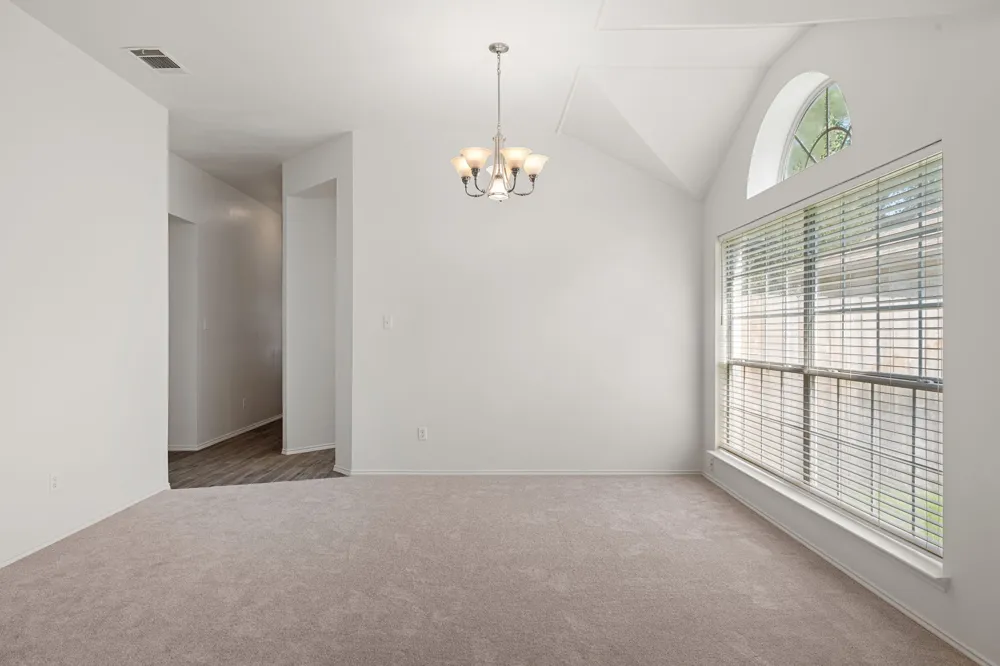 3936 Kristencreek Lane Round Rock, TX 78681