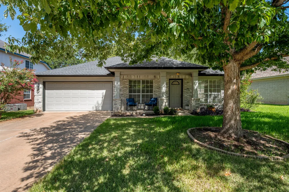 3936 Kristencreek Lane Round Rock, TX 78681