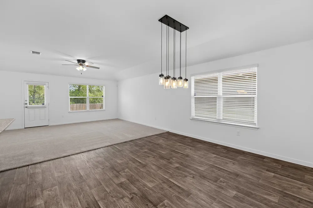 19304 Great Falls Drive Manor, TX 78653