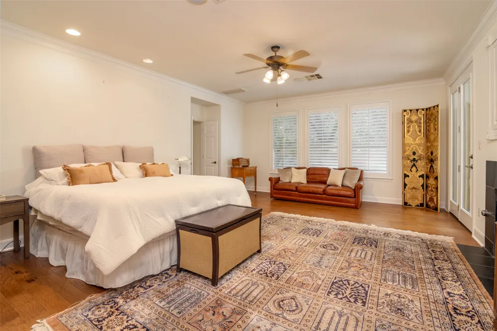 2704 Benevento Way Cedar Park, TX 78613