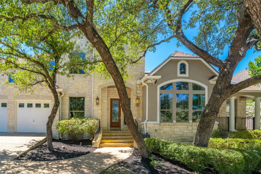 2704 Benevento Way Cedar Park, TX 78613