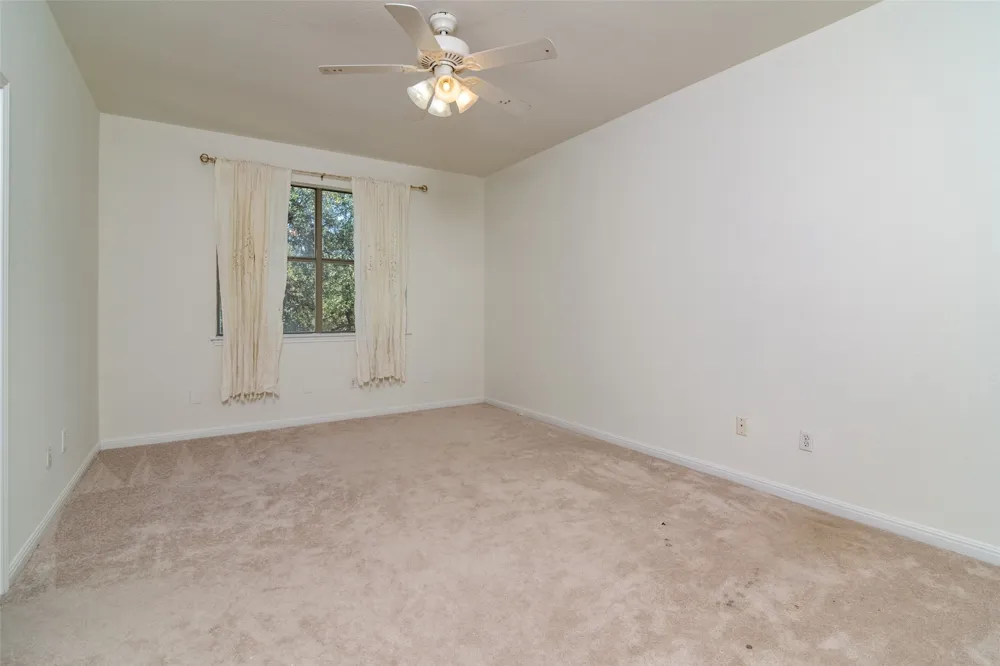 2704 Benevento Way Cedar Park, TX 78613