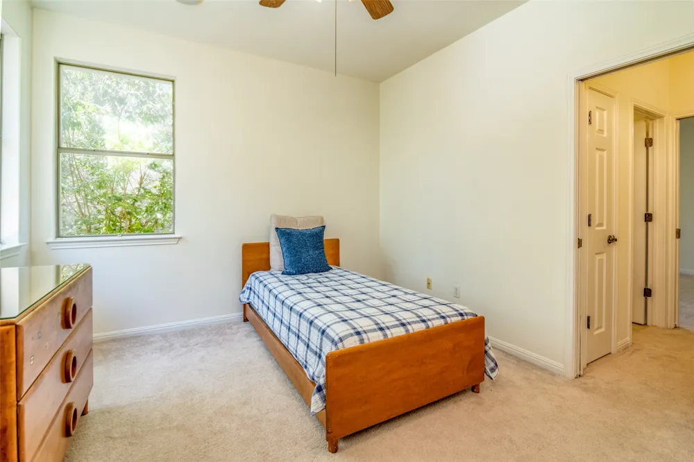 2704 Benevento Way Cedar Park, TX 78613
