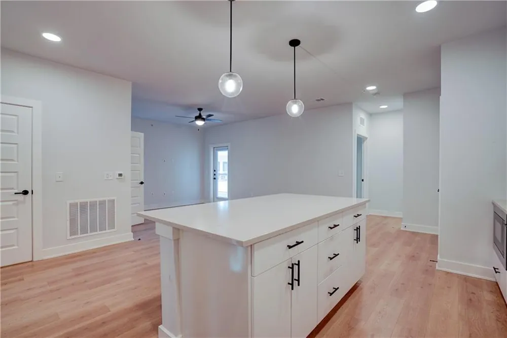 3101 Govalle Avenue #113 Austin, TX 78702