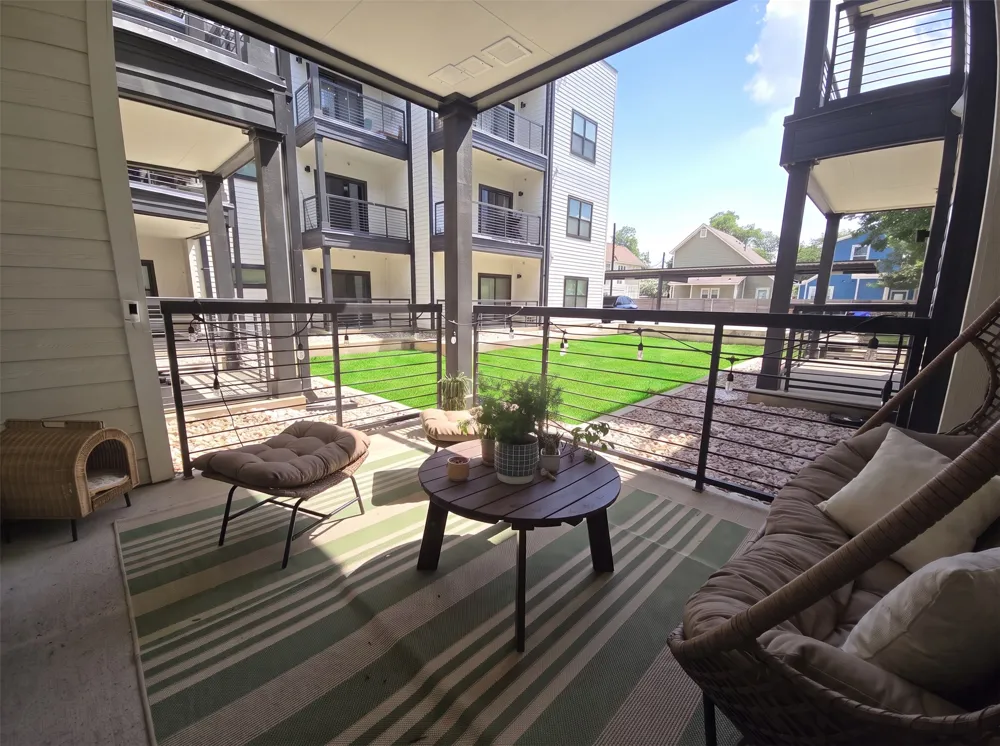 3101 Govalle Avenue #113 Austin, TX 78702