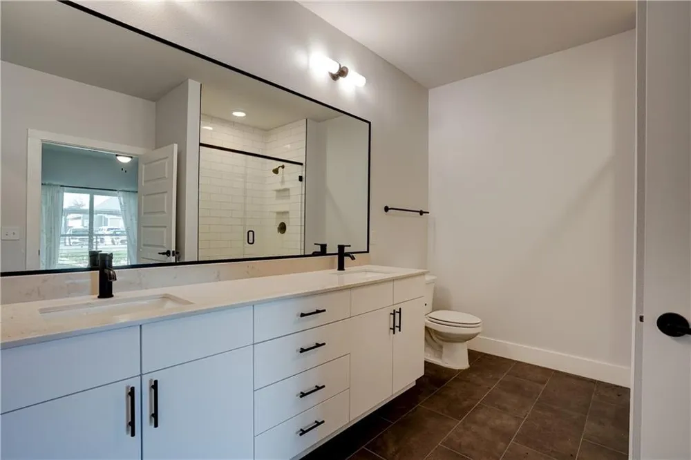 3101 Govalle Avenue #113 Austin, TX 78702