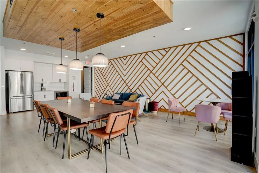 3101 Govalle Avenue #113 Austin, TX 78702