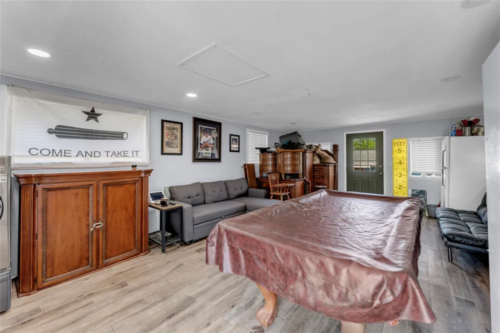 129 Ponderosa Point Drive Burnet, TX 78611