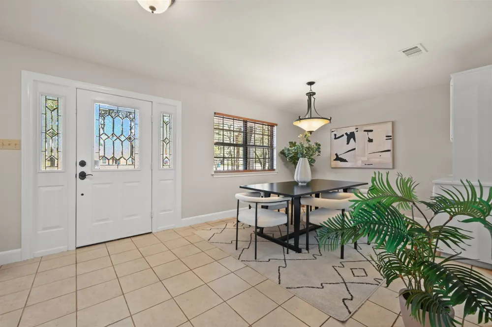 224 Maple Drive Mountain City, TX 78610