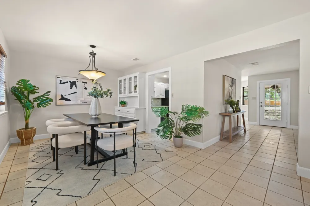 224 Maple Drive Mountain City, TX 78610