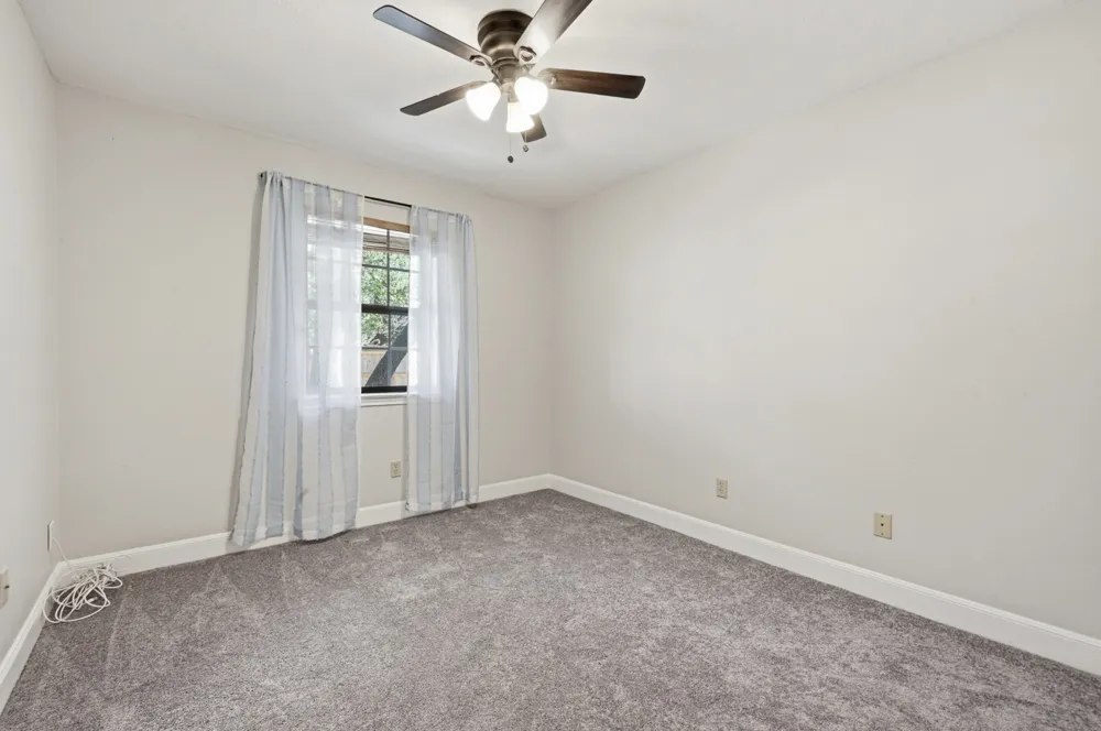 224 Maple Drive Mountain City, TX 78610