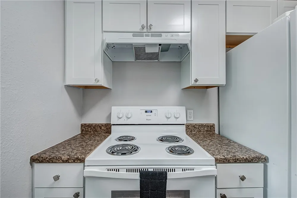 4307 S 1st Street #108 Austin, TX 78745