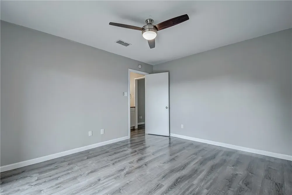 4307 S 1st Street #108 Austin, TX 78745