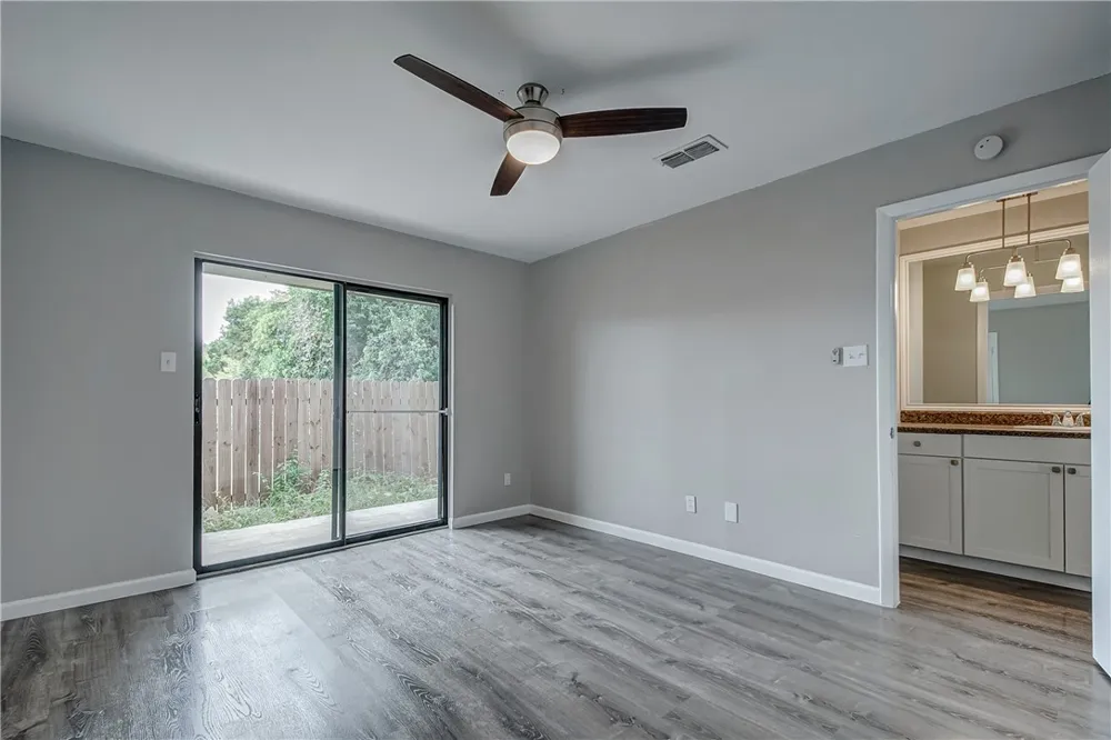 4307 S 1st Street #108 Austin, TX 78745