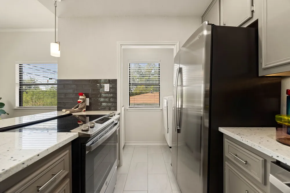 2508 W 12th Street #205 Austin, TX 78703