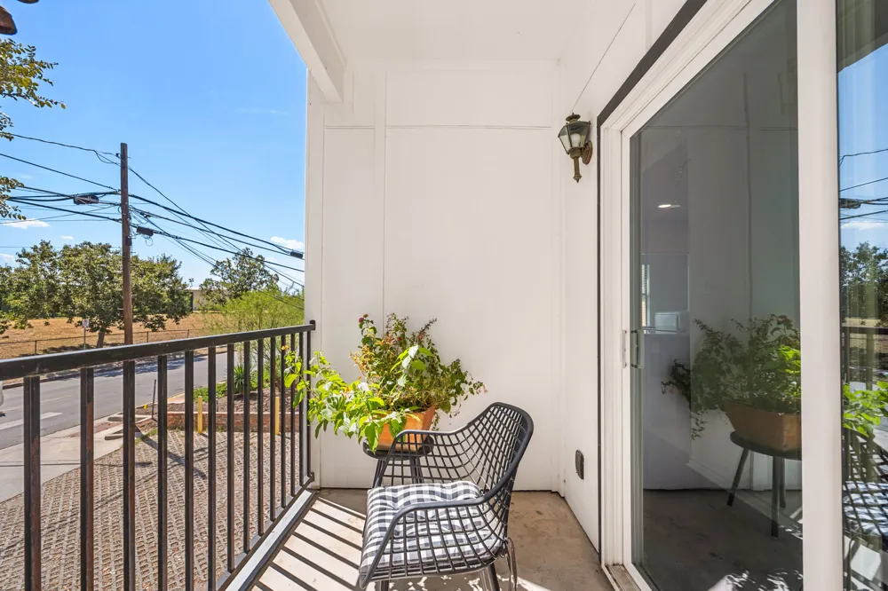 2508 W 12th Street #205 Austin, TX 78703
