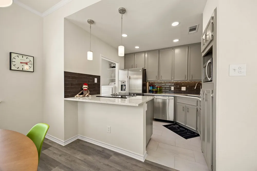 2508 W 12th Street #205 Austin, TX 78703
